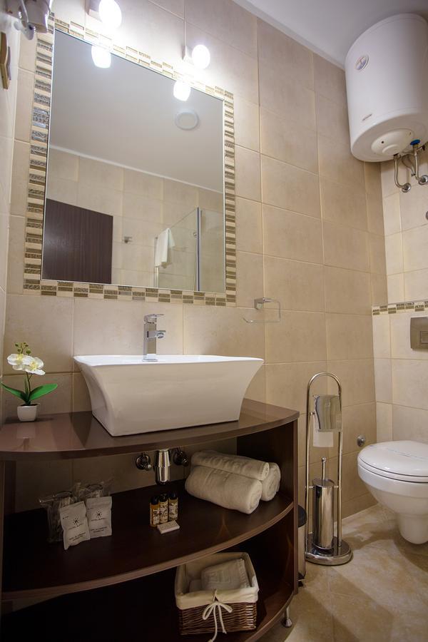 Garni Hotel President de Luxe Kragujevac Extérieur photo